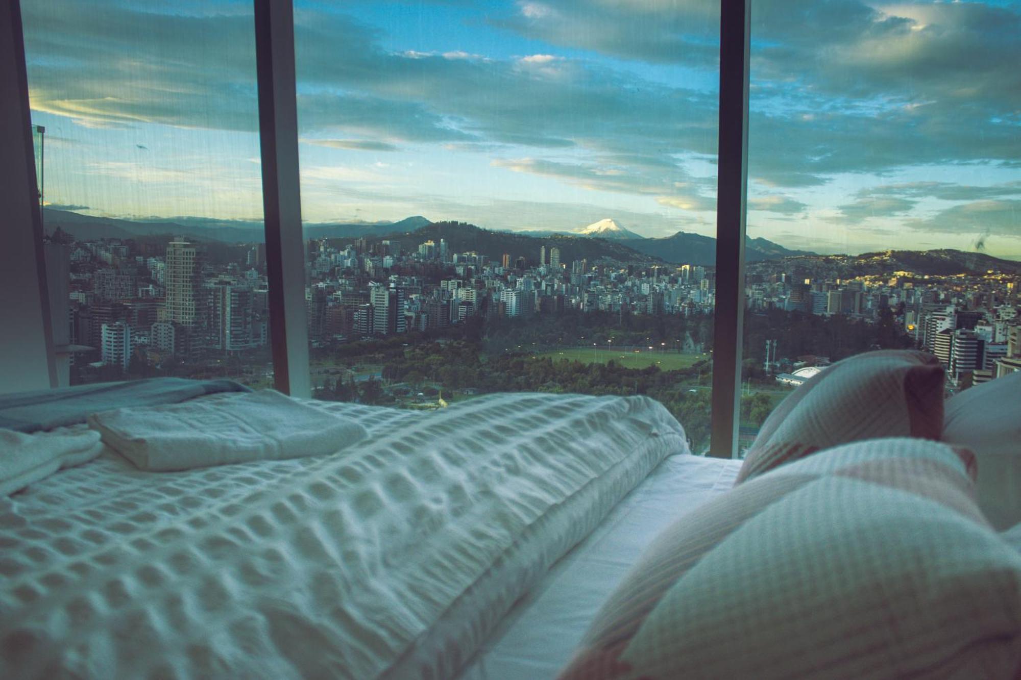 Hermoso Penthouse Vistas Espectacular Apartment Quito