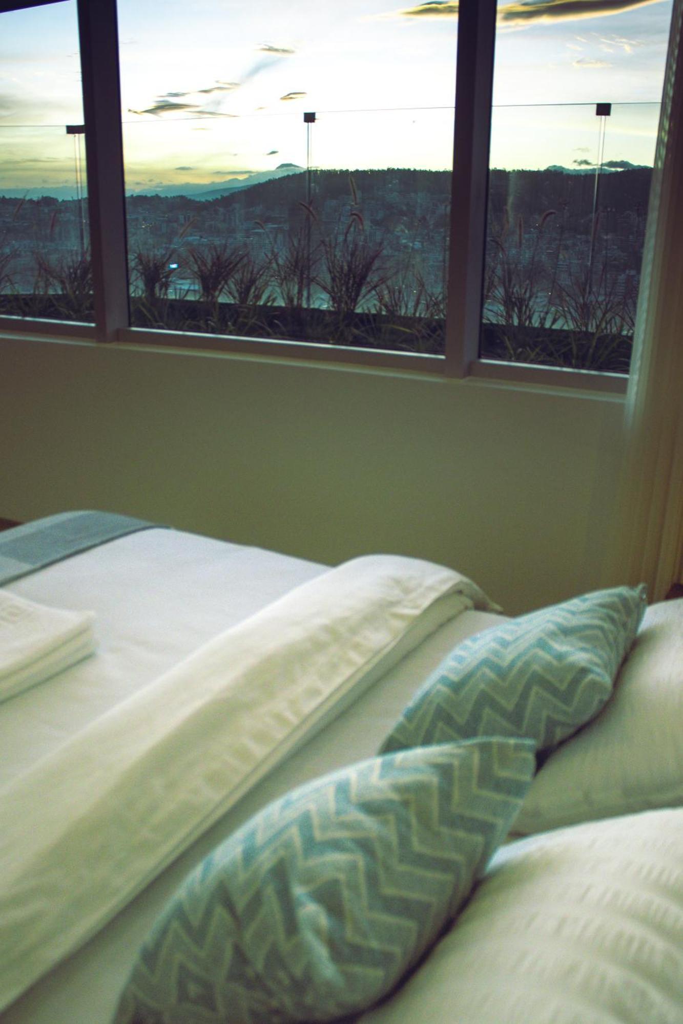 Hermoso Penthouse Vistas Espectacular Apartment Quito